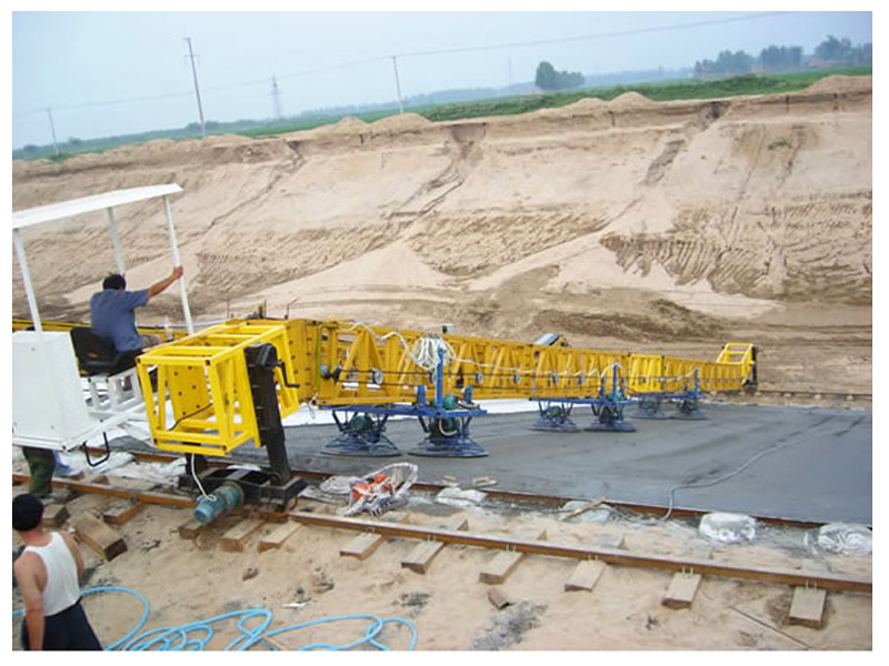 渠道襯砌抹光機(jī) RWCQM11