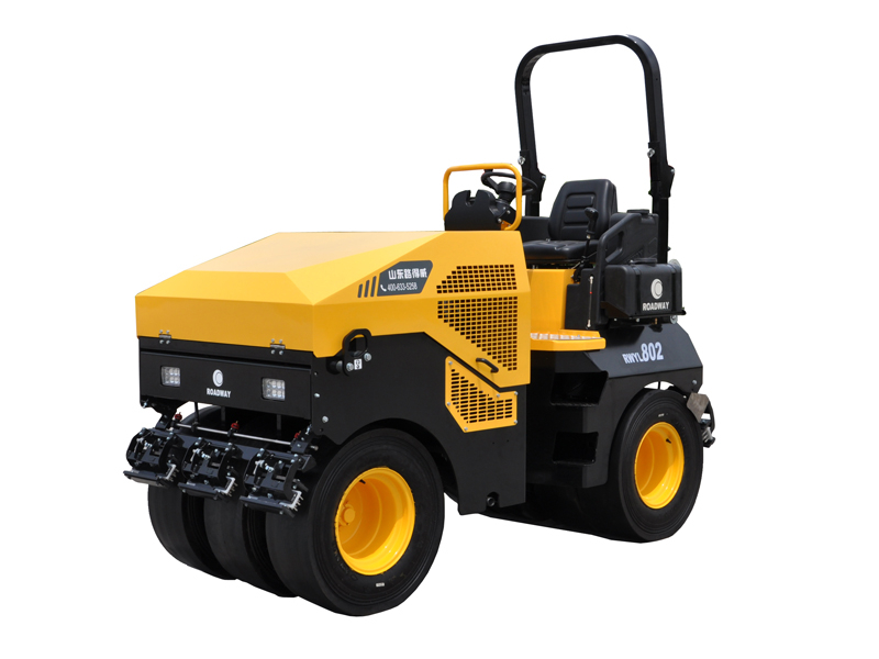 膠輪輪胎壓路機(jī) RWYL802