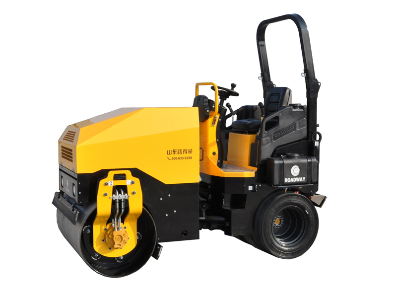 鋼輪輪胎壓路機(jī) RWYL82B